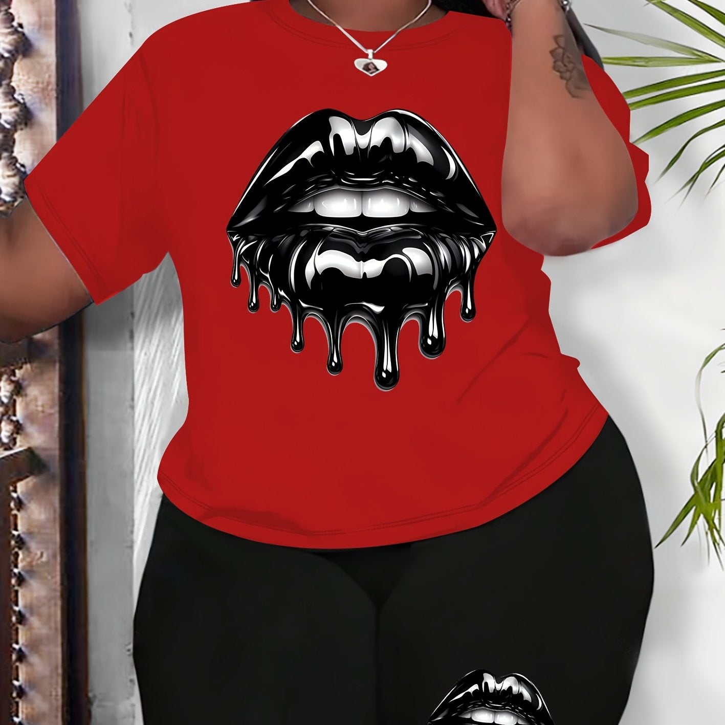 Plus Size Women's Sportswear Set Black Lip Print Short Sleeve Top High-Waisted Shorts