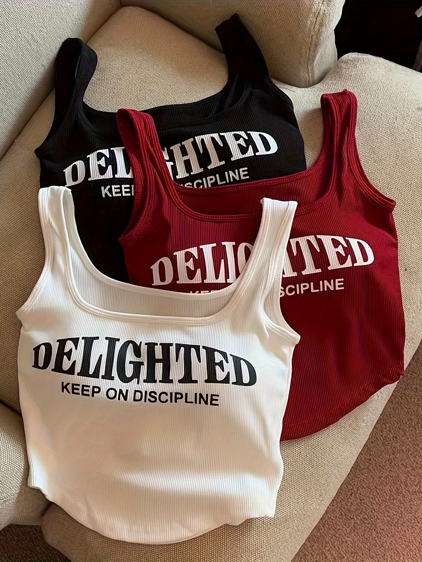 Women's 3-Pack Crop Tank Tops with Built-In Pads and Alphabet Print for Teens