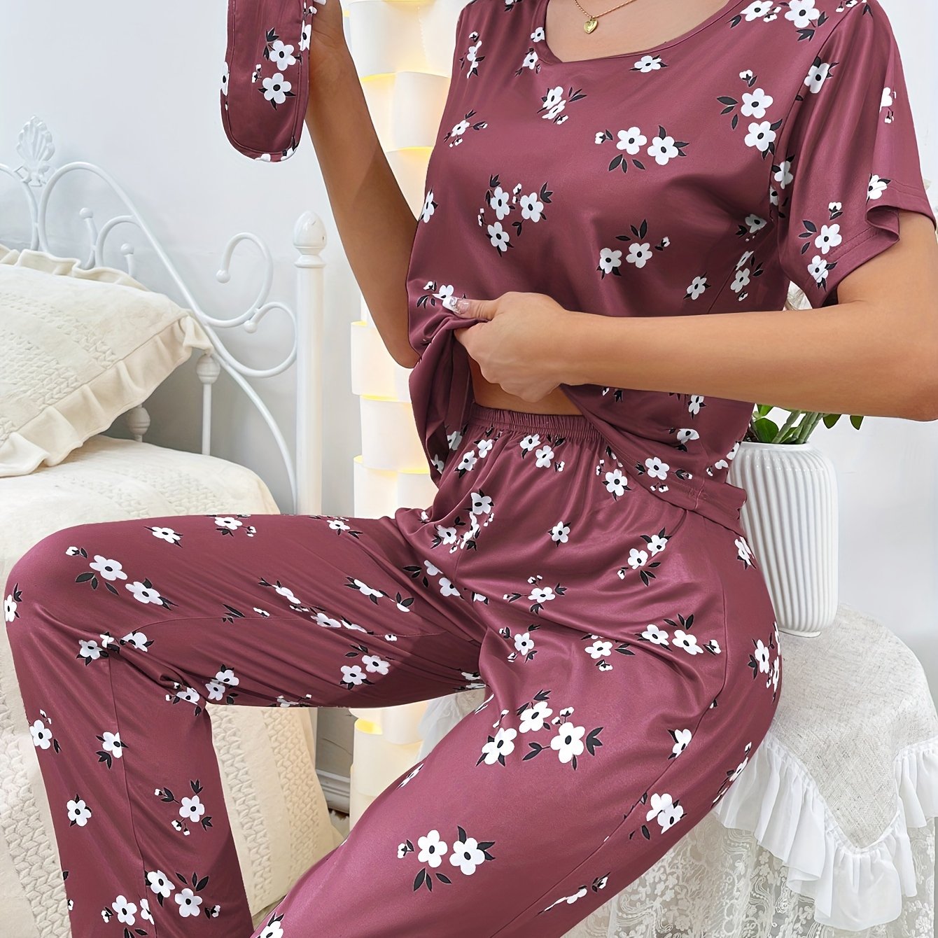 Women's Floral Print Sleepwear Set with Short Sleeve Top and Pants Summer Pajama Lounge Set