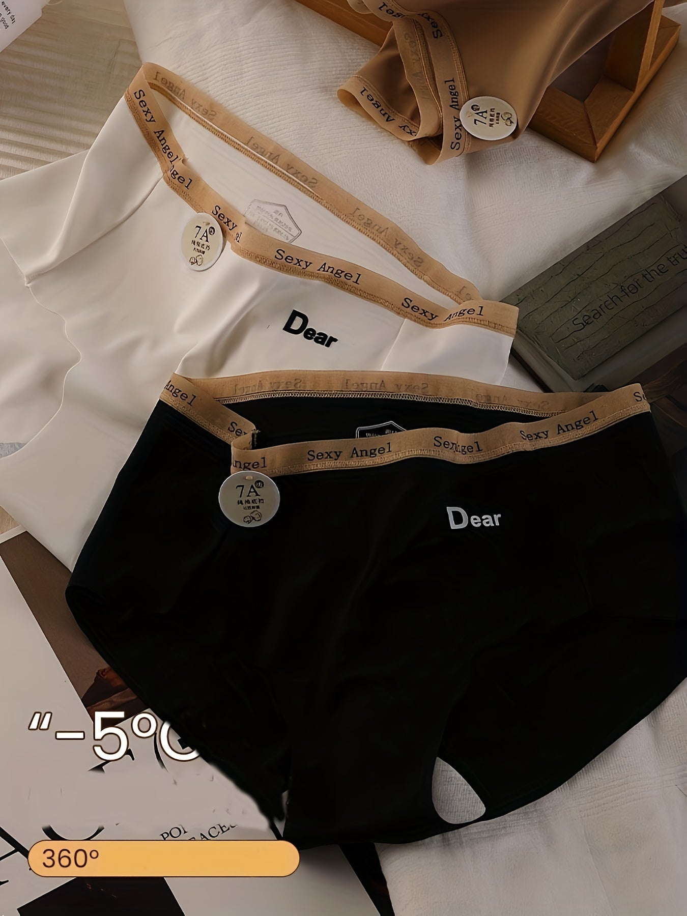 Три комплекта вязаных женских трусиков-треугольников средней посадки.