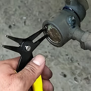 Manual Automotive and Machinery Repair Tool with Interchangeable Heads