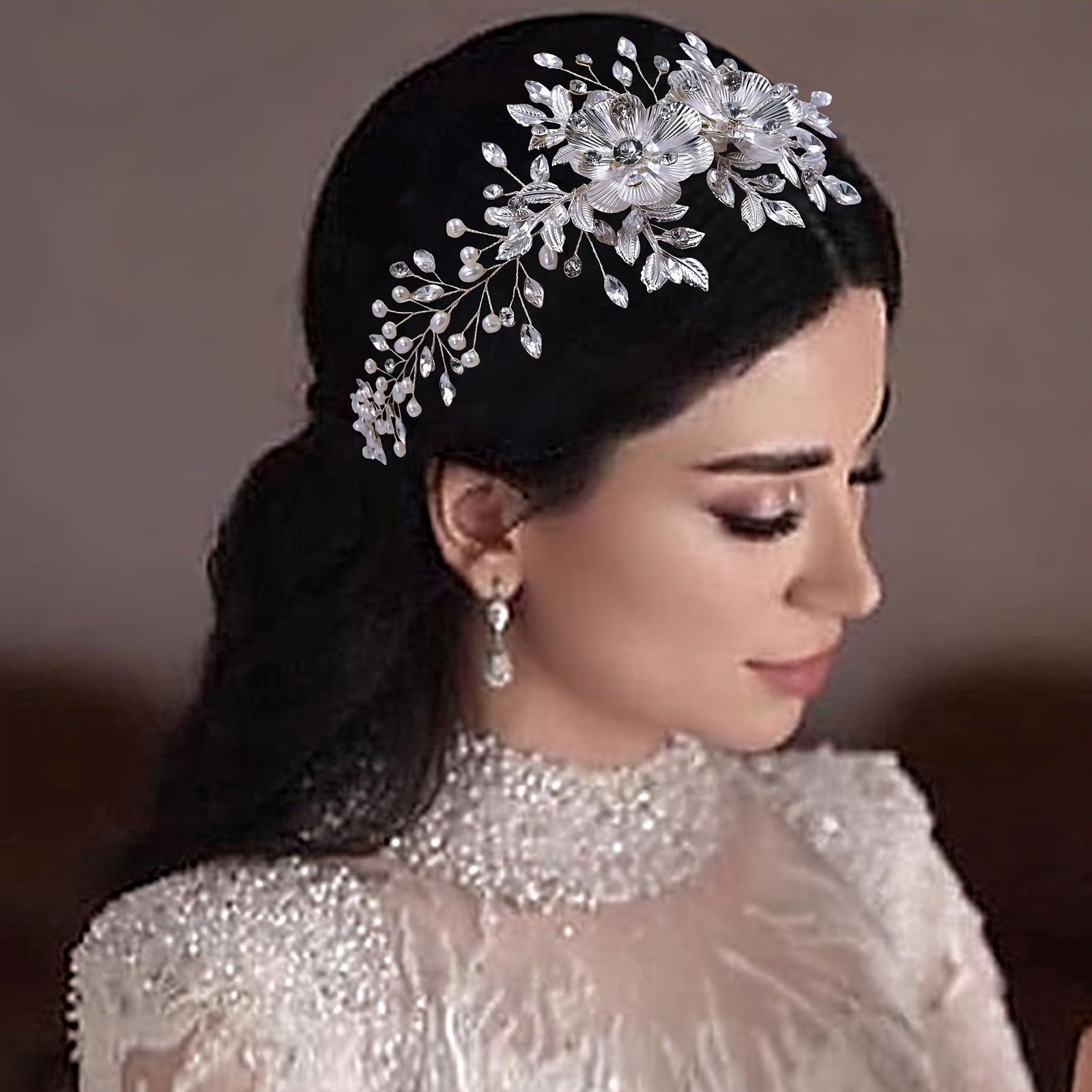 Elegant Rhinestone Hair Comb with Flower and Leaf Design for Bridal Wedding