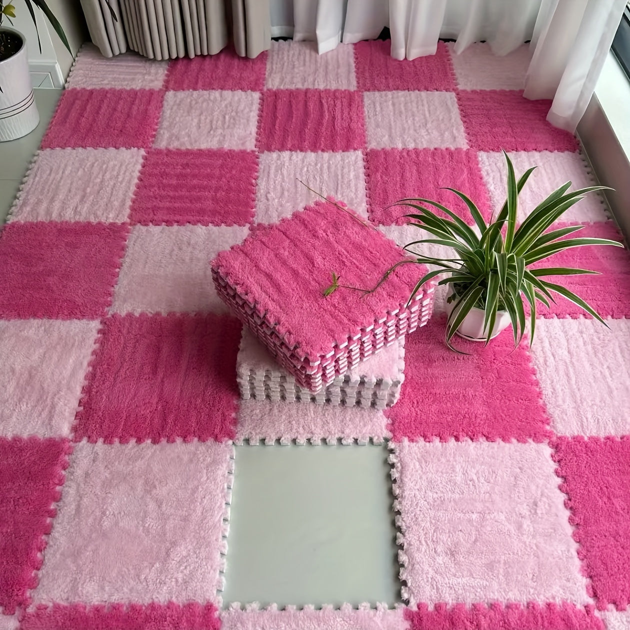 Juego de 24 alfombrillas de felpa floral entrelazadas de forma cuadrada para salón y dormitorio