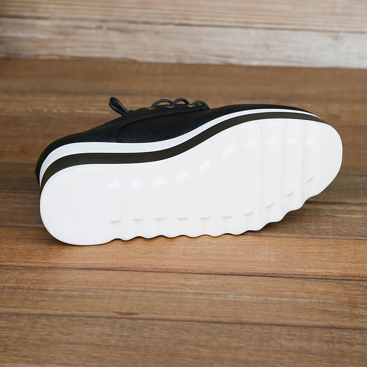 Ayollar uchun tekis platforma poyabzali, kundalik kiyim uchun slip-on brogue sport shlyaplari