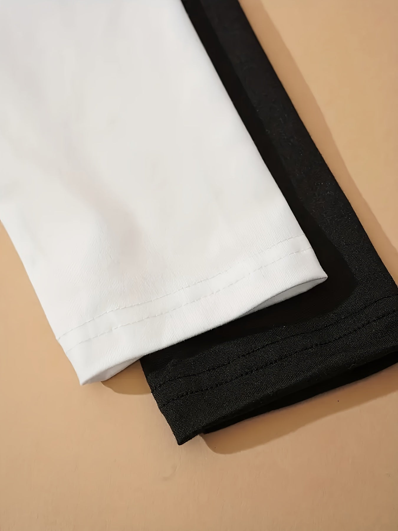 2-компонентный комплект в азиатском стиле для женского осенне-зимнего нижнего белья, включающий в себя облегающую футболку с длинным рукавом и стойким воротником, размер универсальный.