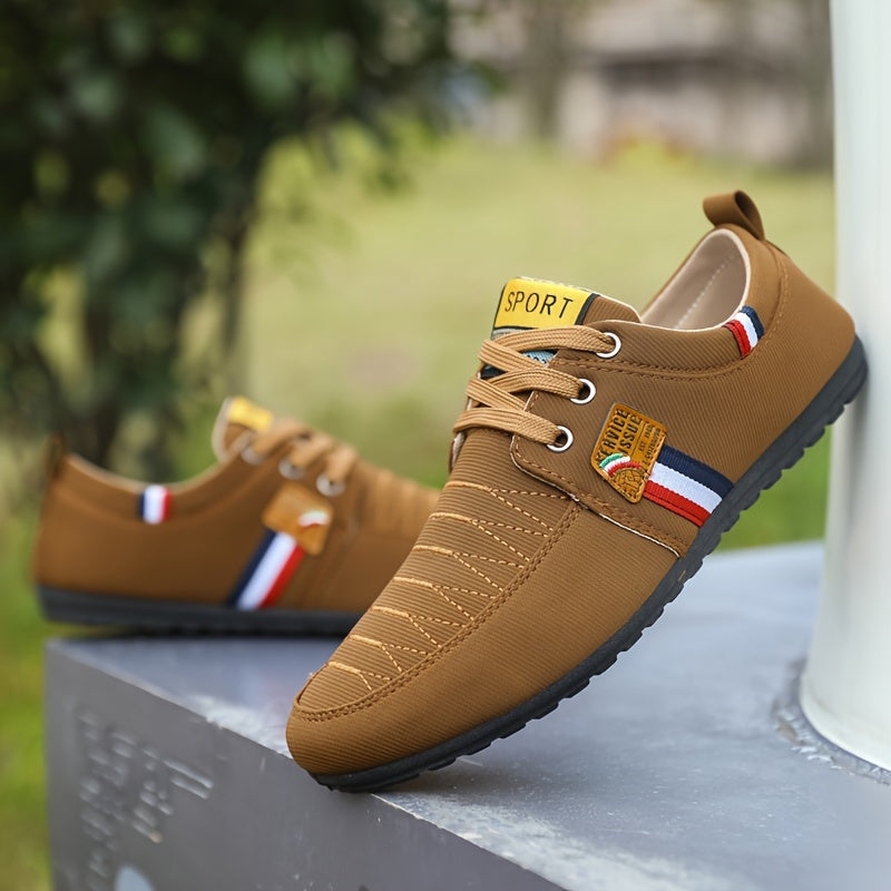 Katta o'lchamdagi erkaklar uchun mustahkam rangdagi biznes uslubidagi yurish poyafzallari, sirpanmaydigan shoelace dizayni va yumshoq, bardoshli taglik bilan.