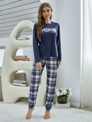 Conjunto de pijama para mujer con top de letras y pantalones de cuadros para otoño y descanso
