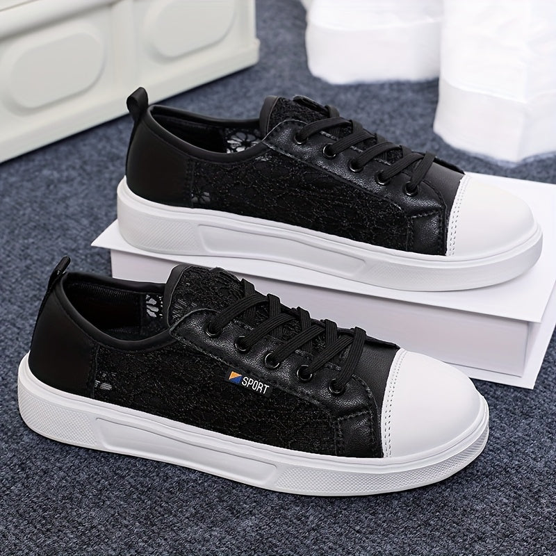 Ayollar uchun tirkama tarmoq bo'sh oddiy sport poyabzal oq nafas oladigan tekis poyabzal