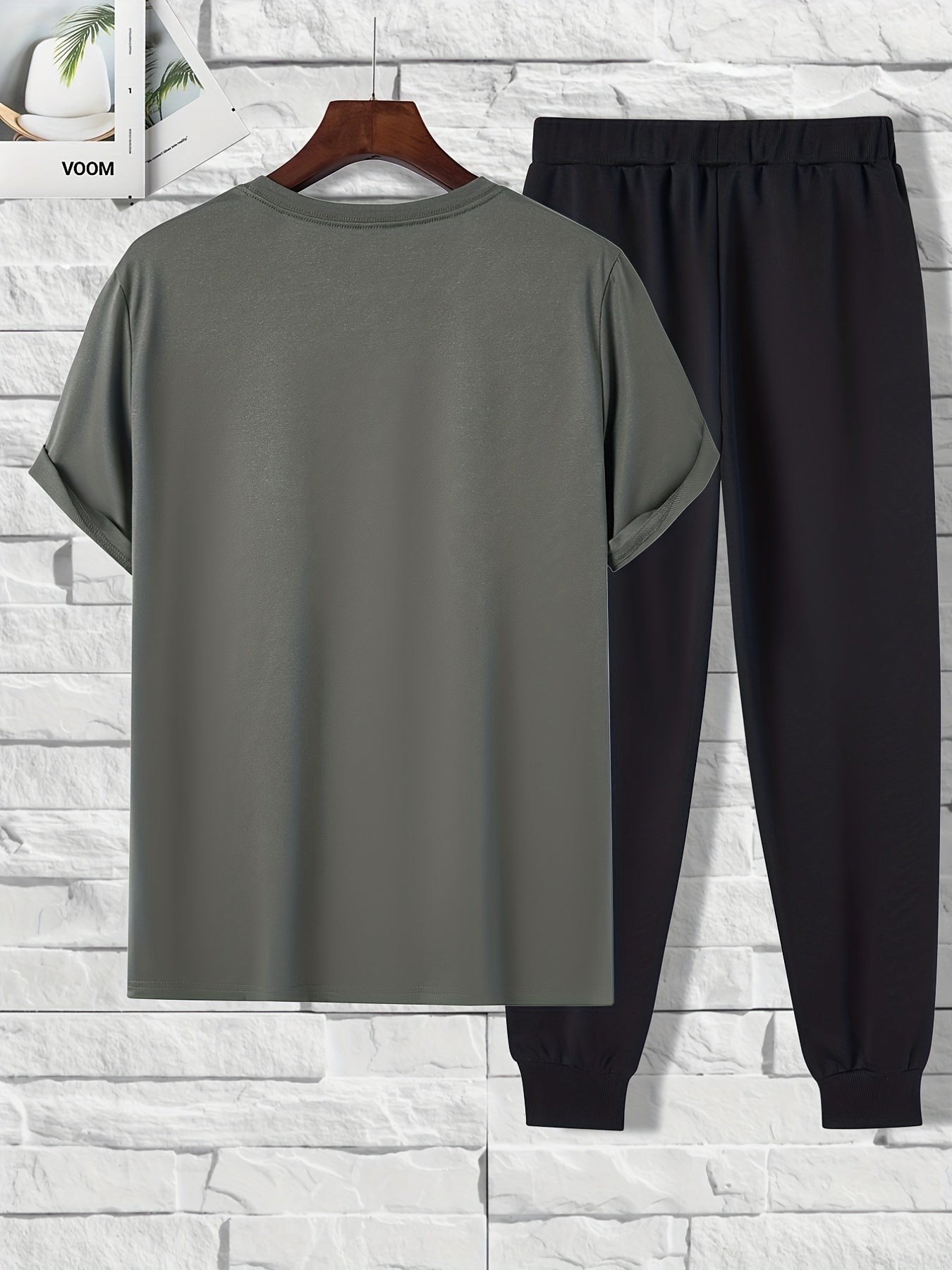 Men's Polyester Color Block Print 2-Piece Outfit Short Sleeve T-Shirt and Drawstring Trousers