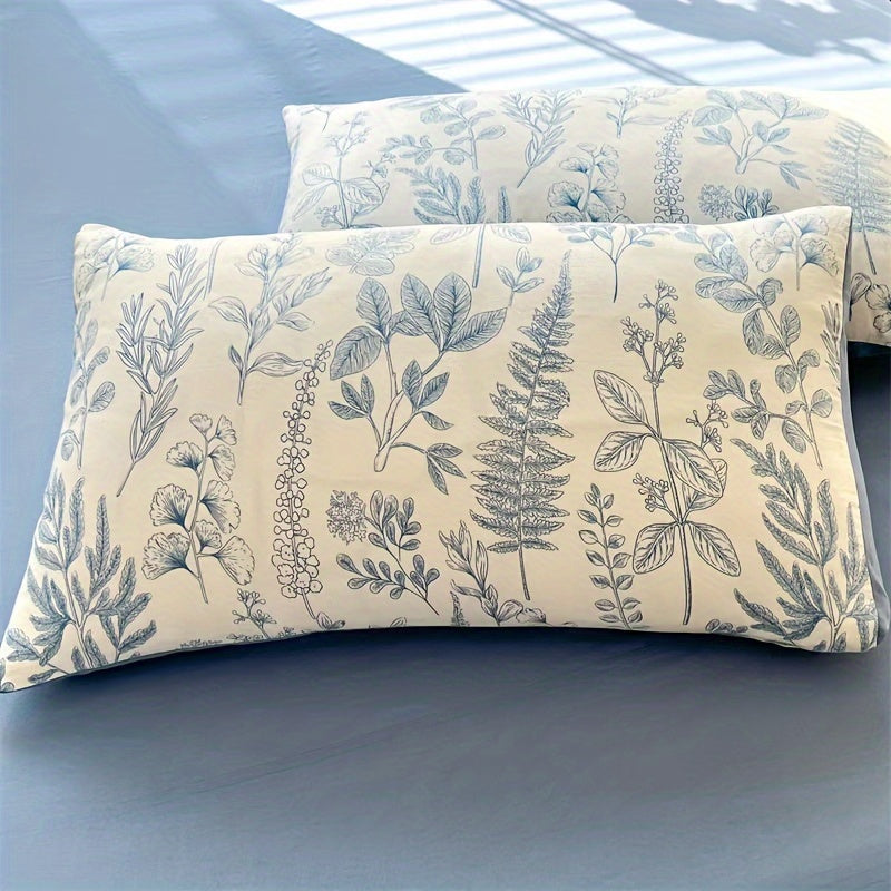 Set of 2 Hypoallergenic Floral Pillowcases with Deep Pockets and All-Season Garden Print