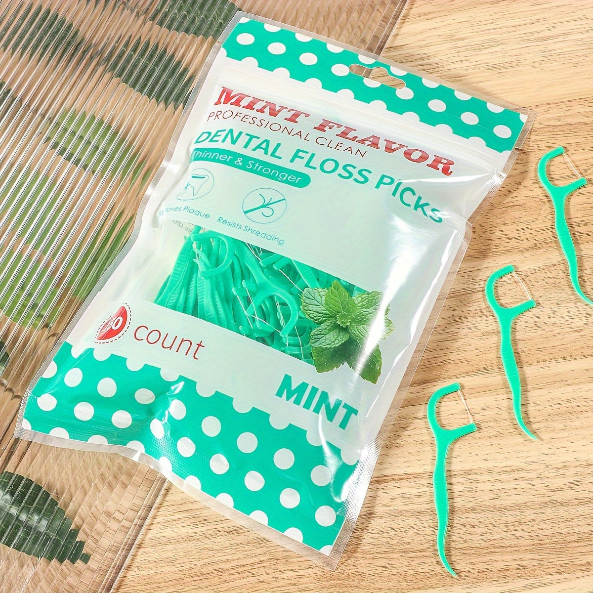 Fresh Mint Dental Floss Picks 300 Pack Deep Clean Portable Alcohol-Free Travel Oral Hygiene
