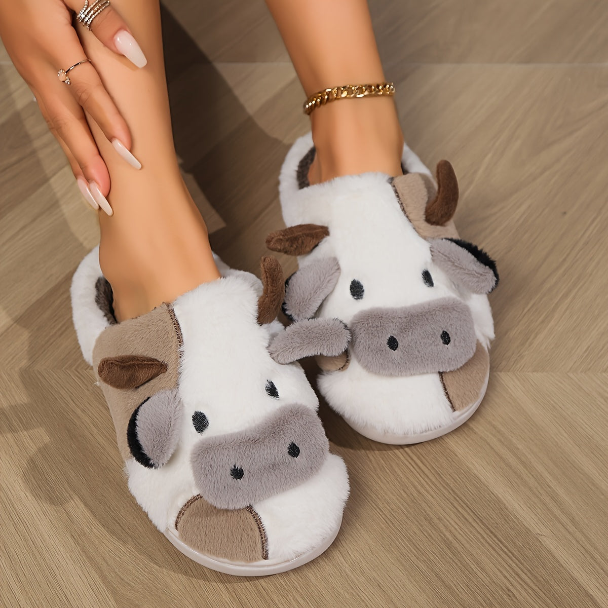Unisex Plush Cow Pattern Slippers Comfortable Indoor Outdoor Warm