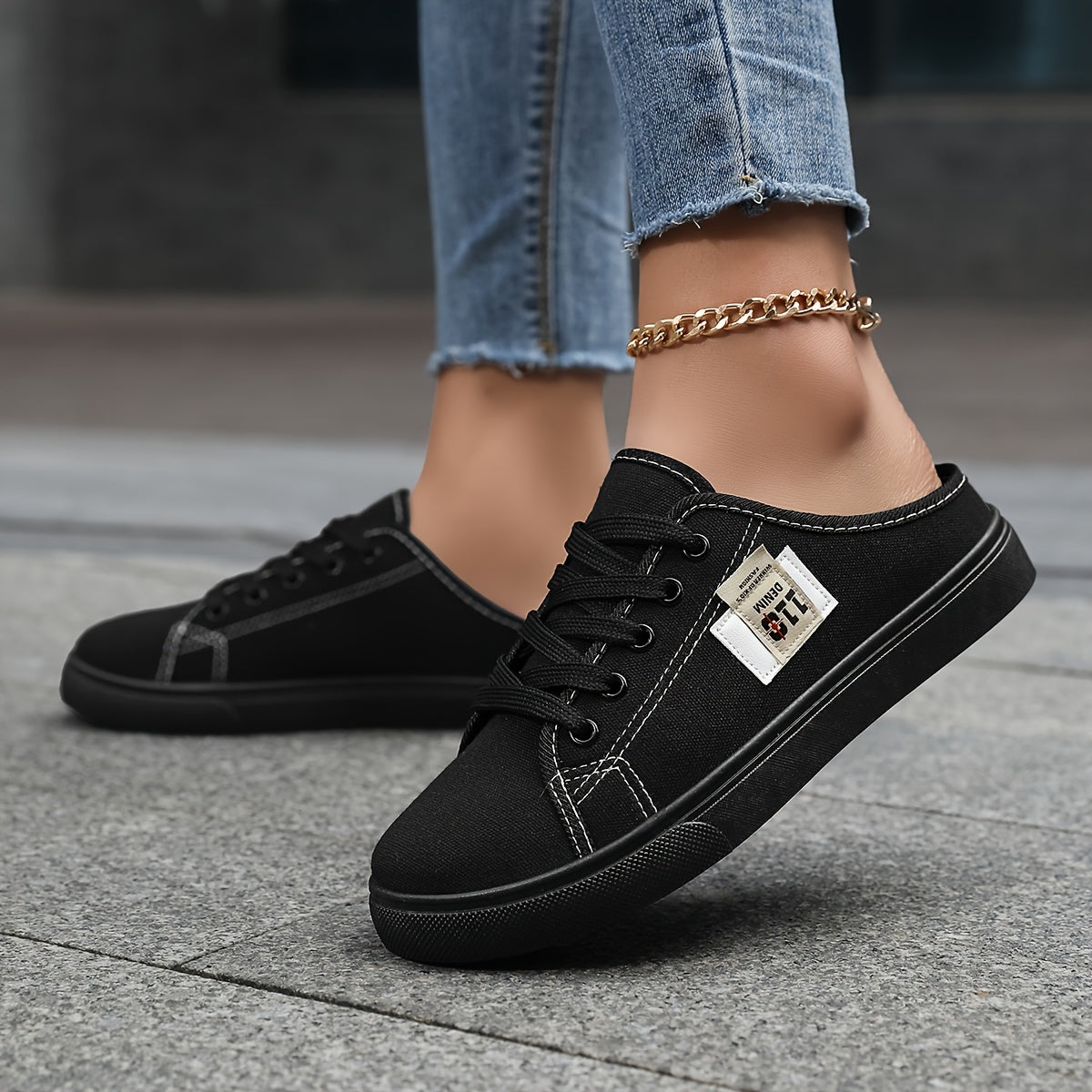 Ayollar uchun slip-on kundalik poyabzal nafas oladigan mato, sirpanmaydigan taglik, qora, oq, pushti