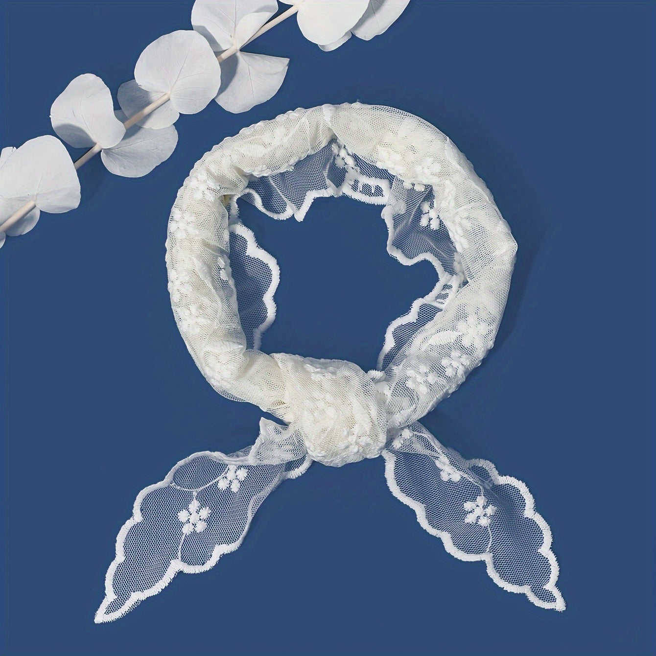 Ladies' Lace Floral Triangle Scarf in Solid Color Polyester for Dates Travel