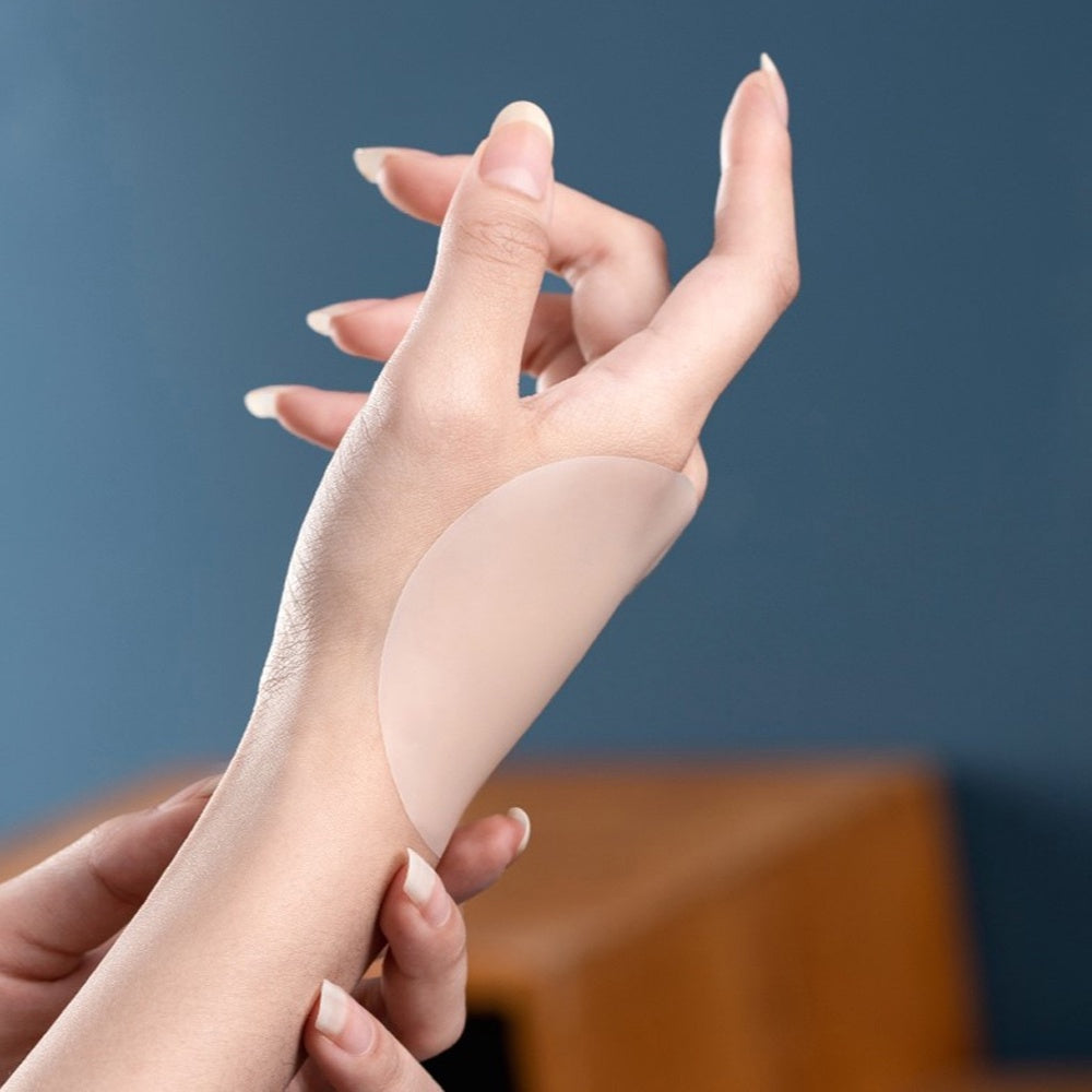 Breathable Reusable Silicone Nipple Covers Seamless Adhesive Beige for Women