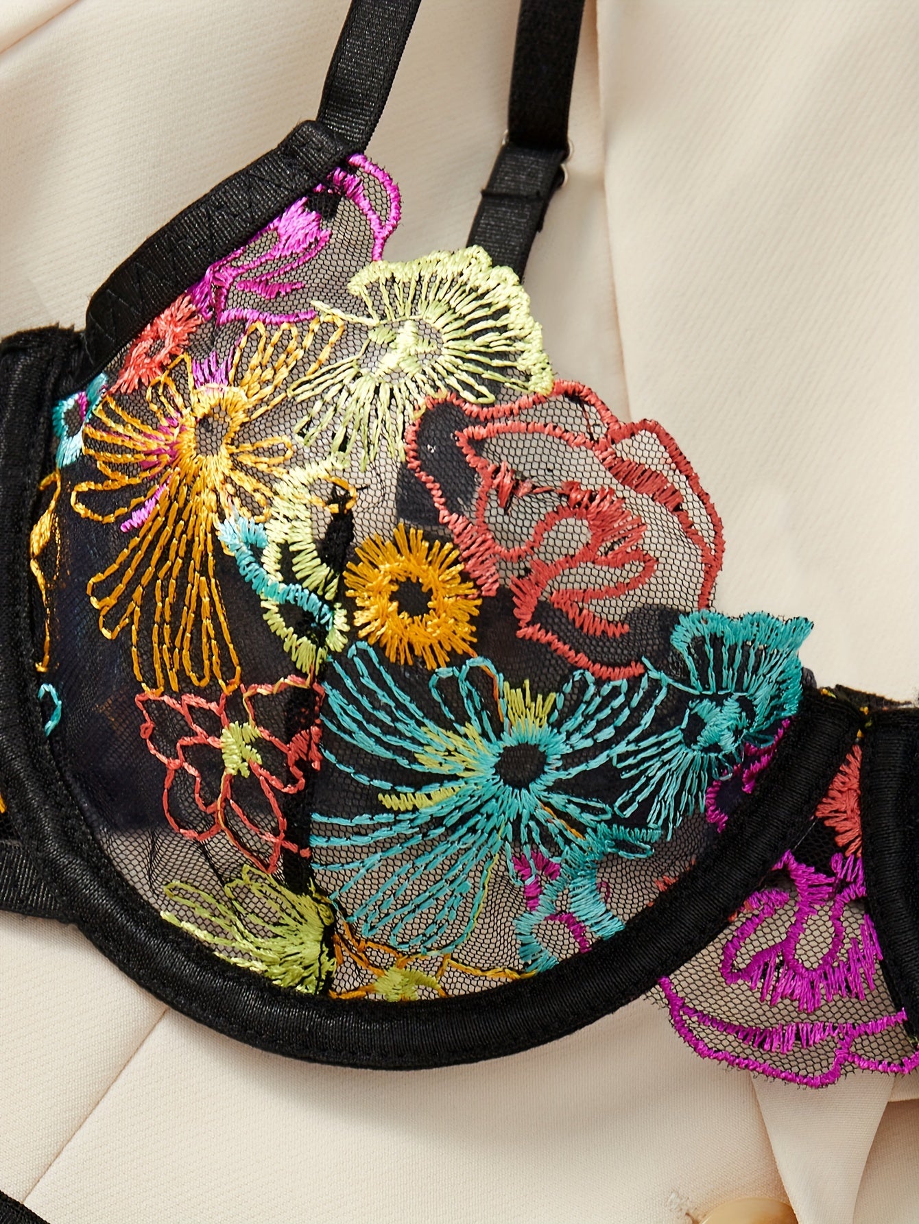 Women's Floral Lingerie Set with Charm Details