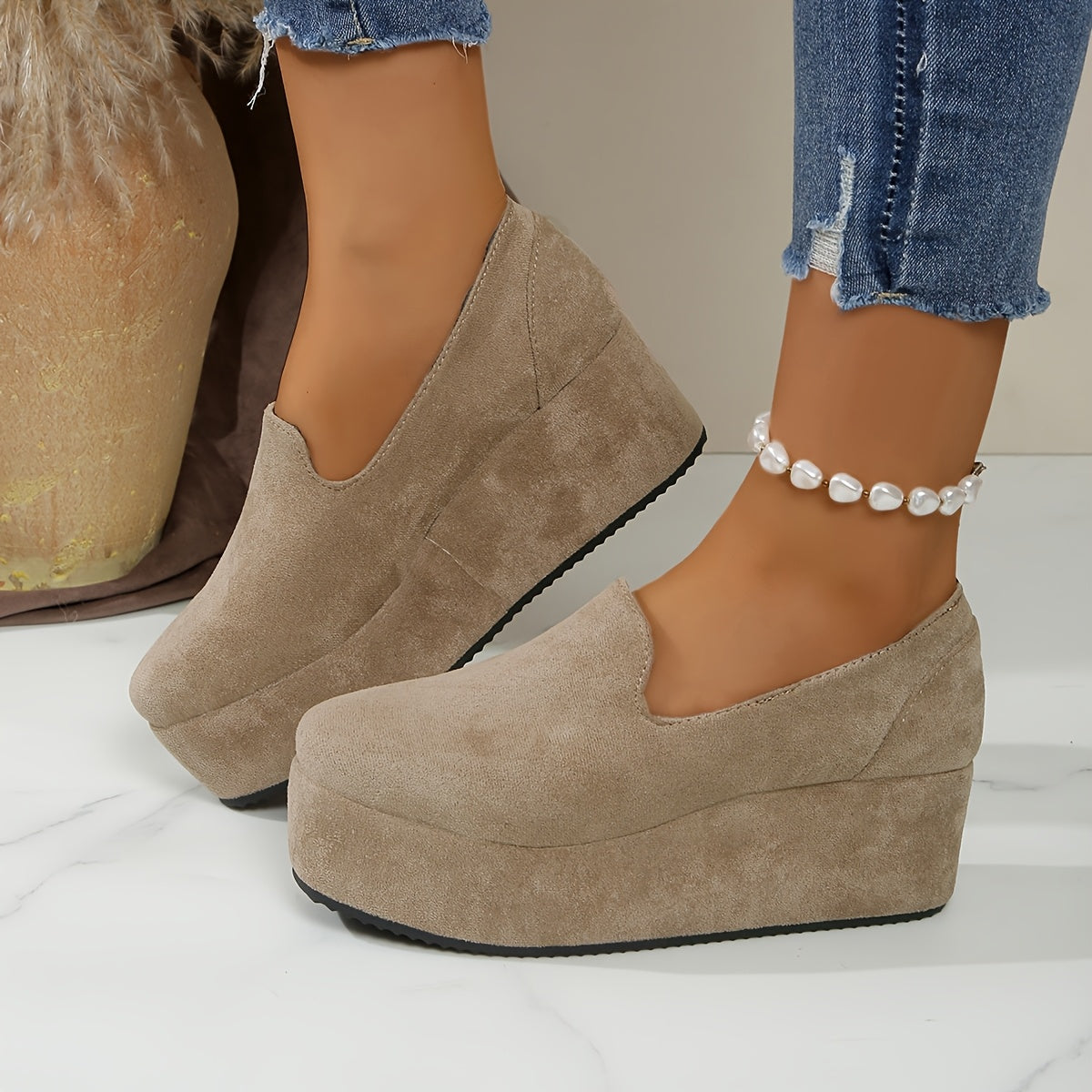 Women's Slip-On Platform Sneakers Soft Fabric Upper Black Casual Footwear