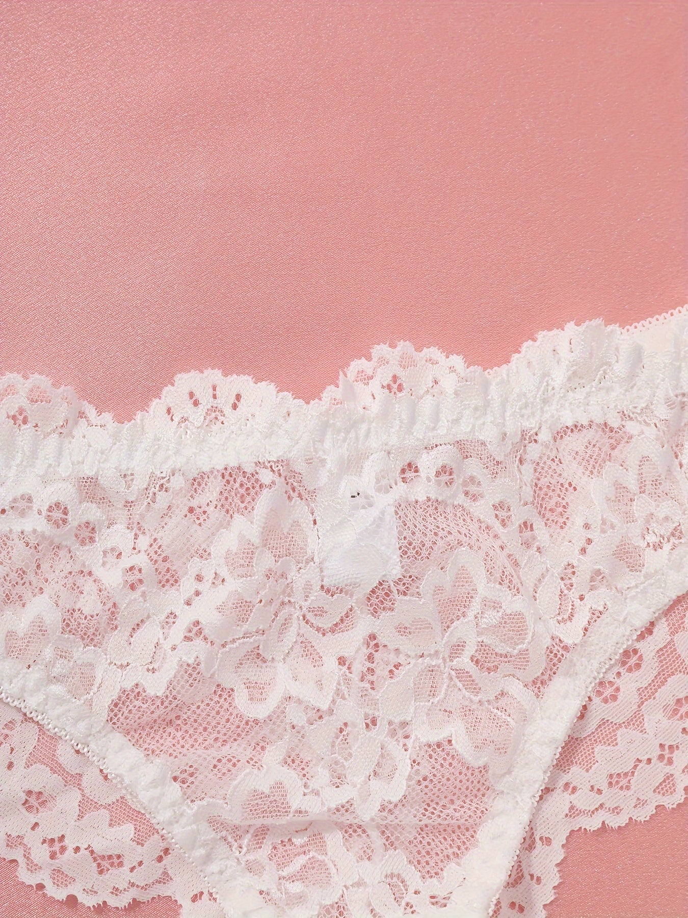 White Lace Lingerie Set with European Style