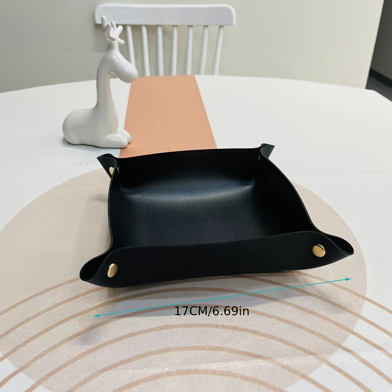 Caja de almacenamiento de cuero PU para escritorio, joyería, cosméticos, llaves y frutos secos