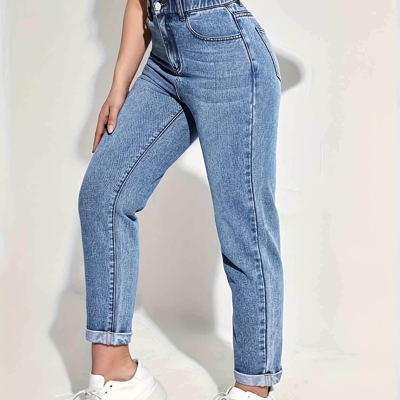 Women's Stretch Denim Jeans with Elastic Waistband Butt-Lifting Comfort Fit