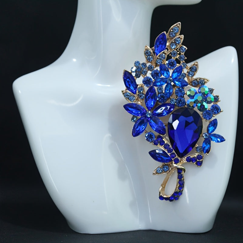 Flower-Shaped Rhinestone Brooch for Women, Elegant Lapel Pin for Dresses and Coats