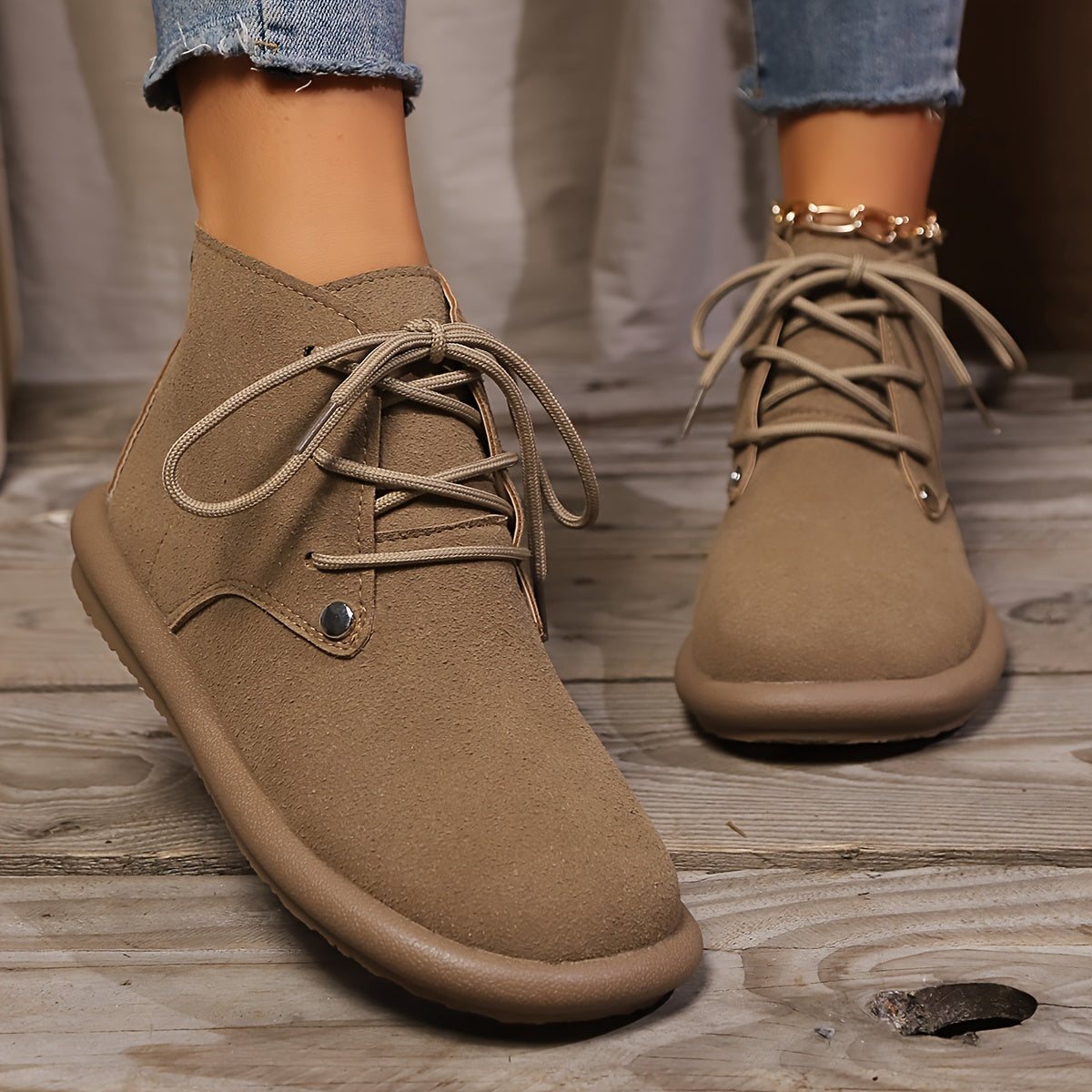 Women's Vintage-Inspired Thick Sole Combat Boots Lace-Up Ankle Brown