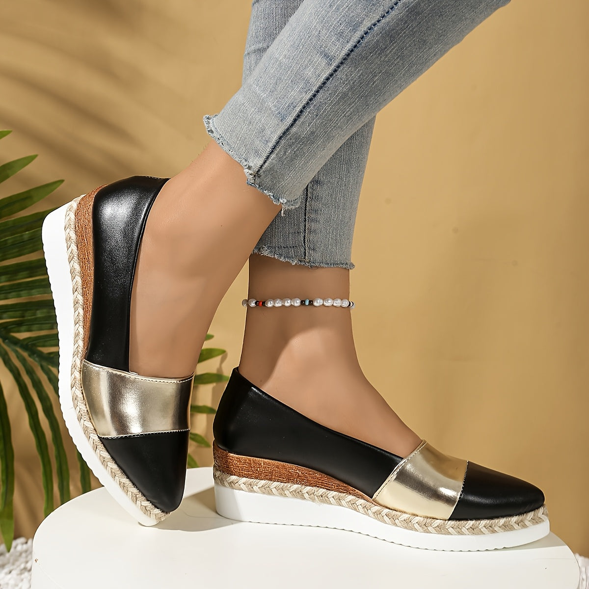 Women's Slip-On Pointed Toe Loafers Black Cushioned Insole Formal Casual