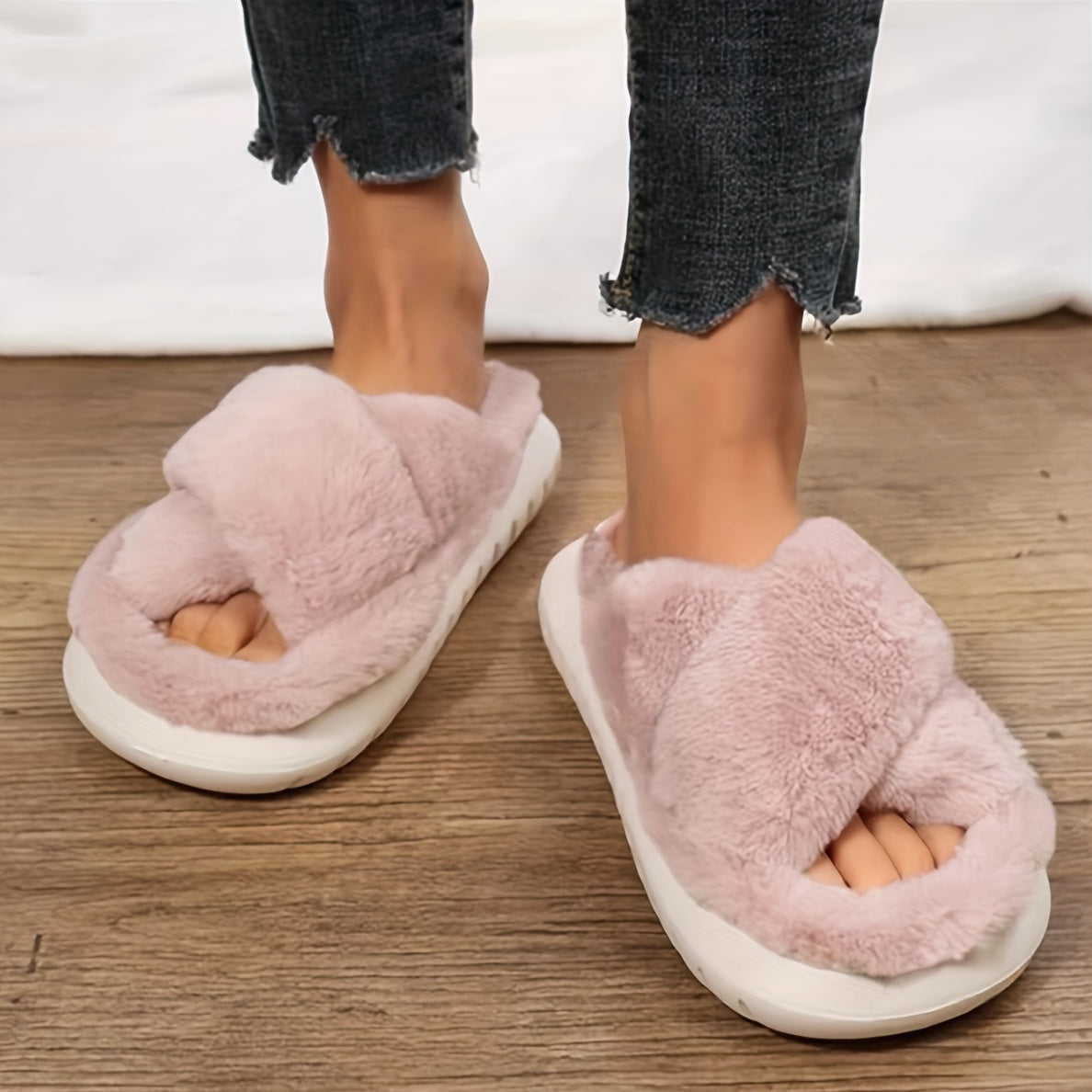 Women's Faux Fur Slippers with EVA Sole Indoor House Shoes