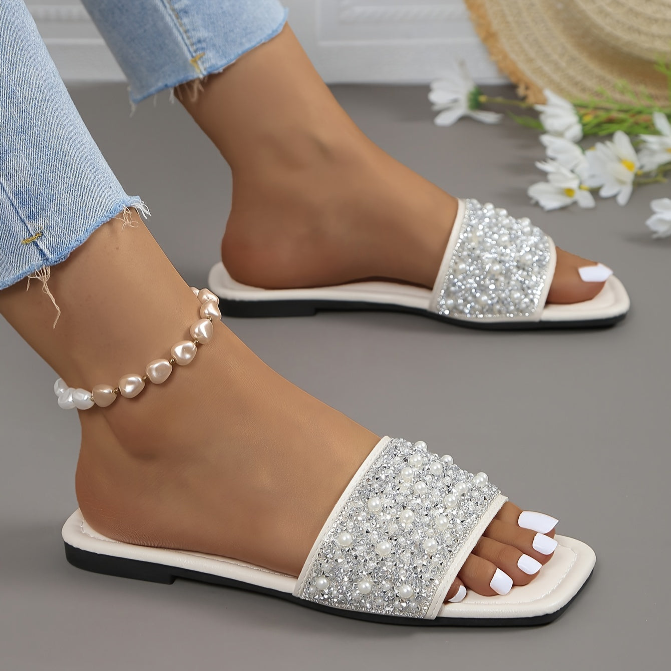 Women Summer Slide Sandals Faux Pearl Embellishments Flat Heel Casual Outdoor