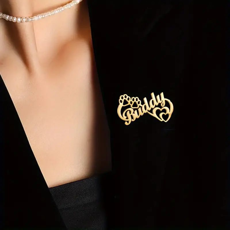 Настраиваемая брошь-скоба из нержавеющей стали с сердцем, именем и символом для ежедневного ношения и подарков