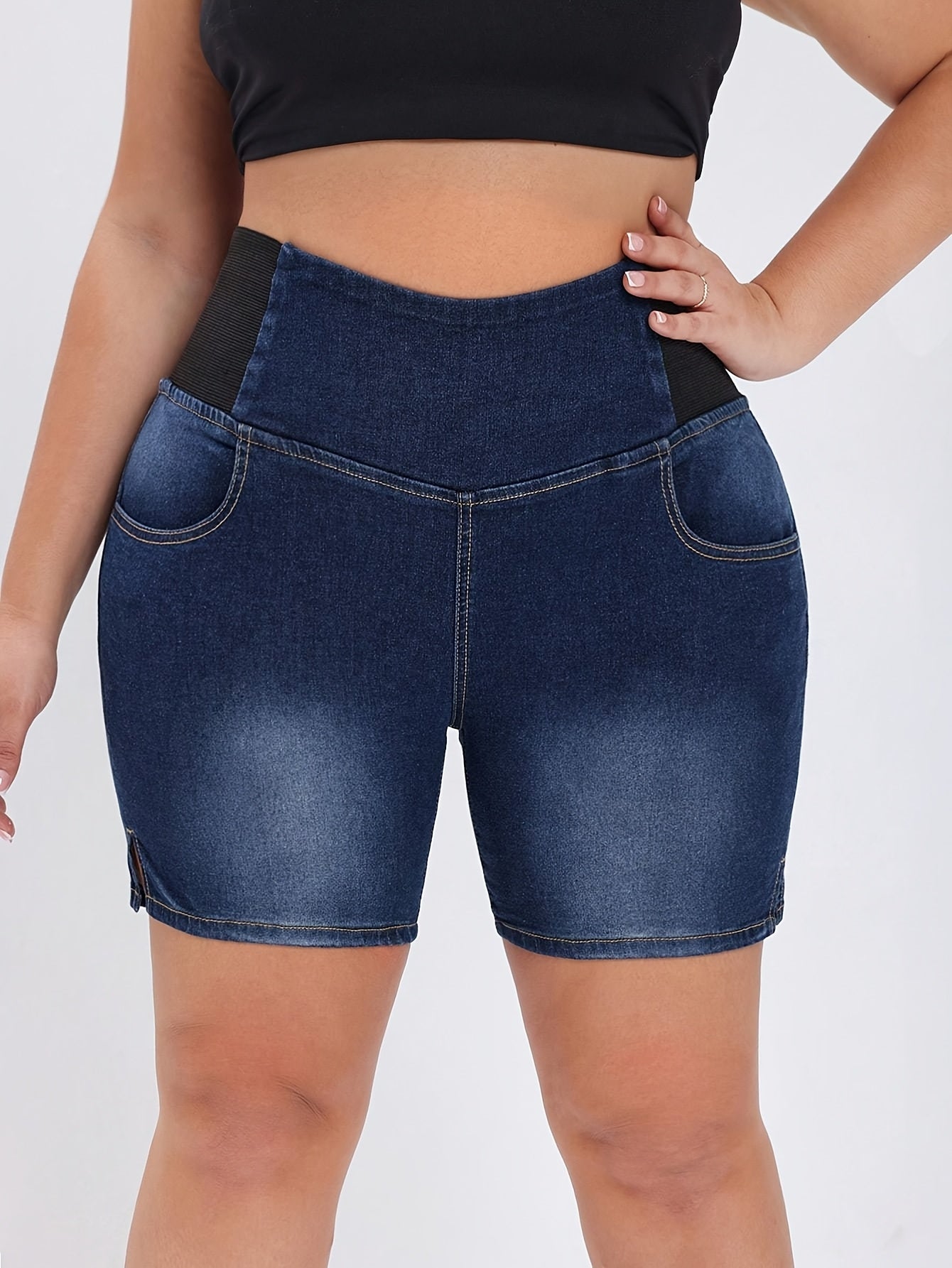 Plus Size Women's High-Waisted Stretch Denim Shorts Mid-Rise Casual Bike Pants