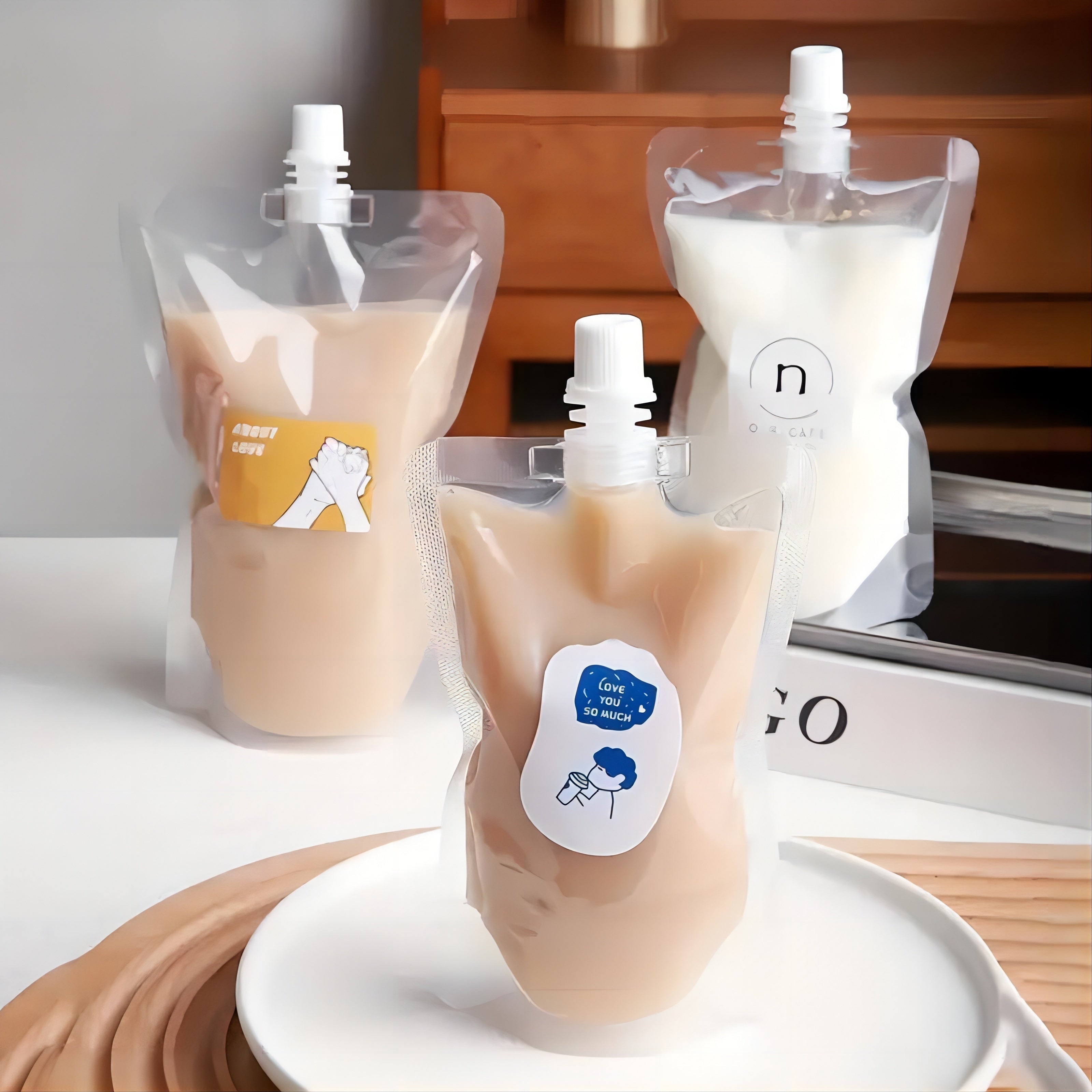 50 Pack Portable Disposable Juice Bags 200ml Transparent Spout Drink Pouches for Hot Cold Beverages