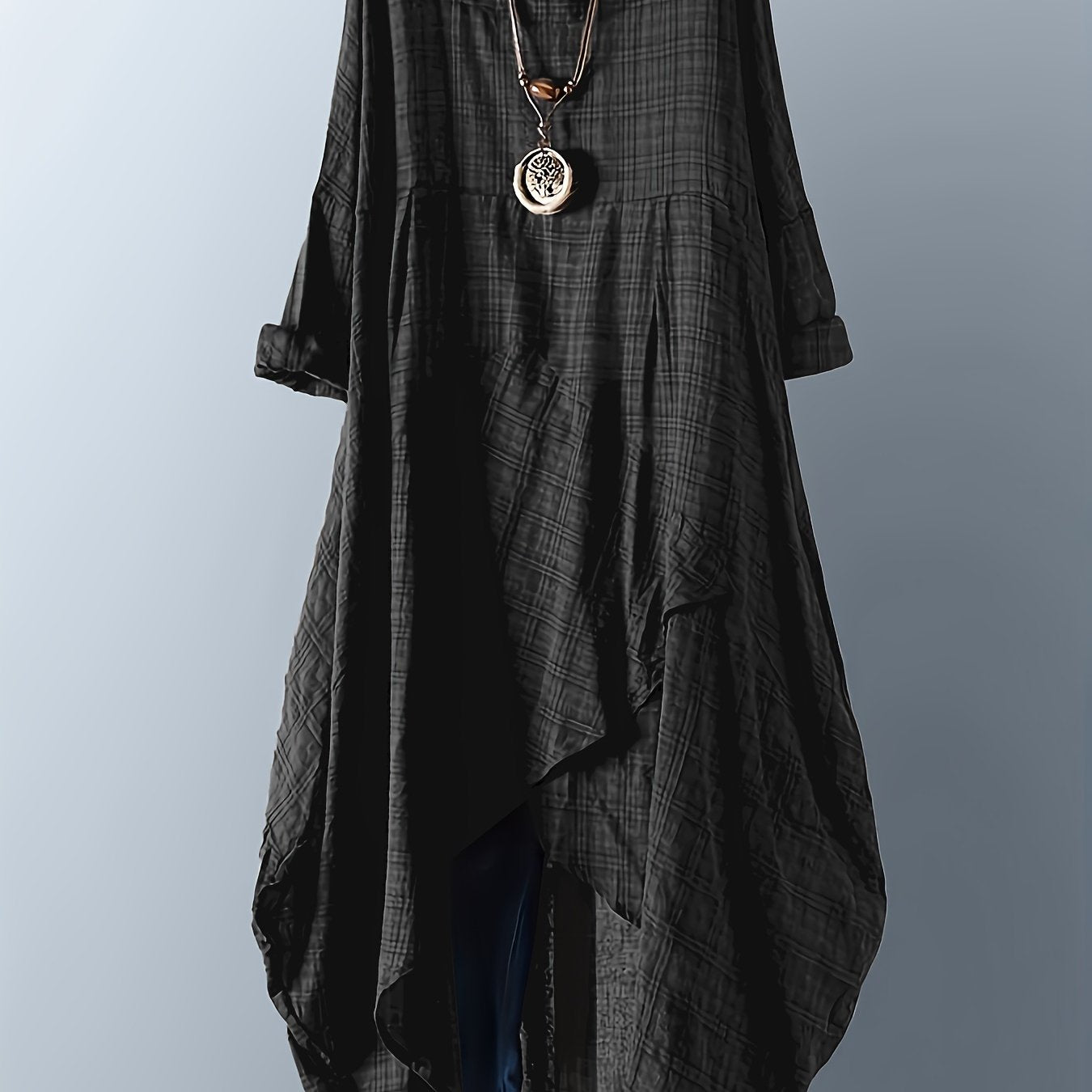 Платье большого размера в клетку с круглым вырезом и асимметричным подолом для весенне-летнего casual