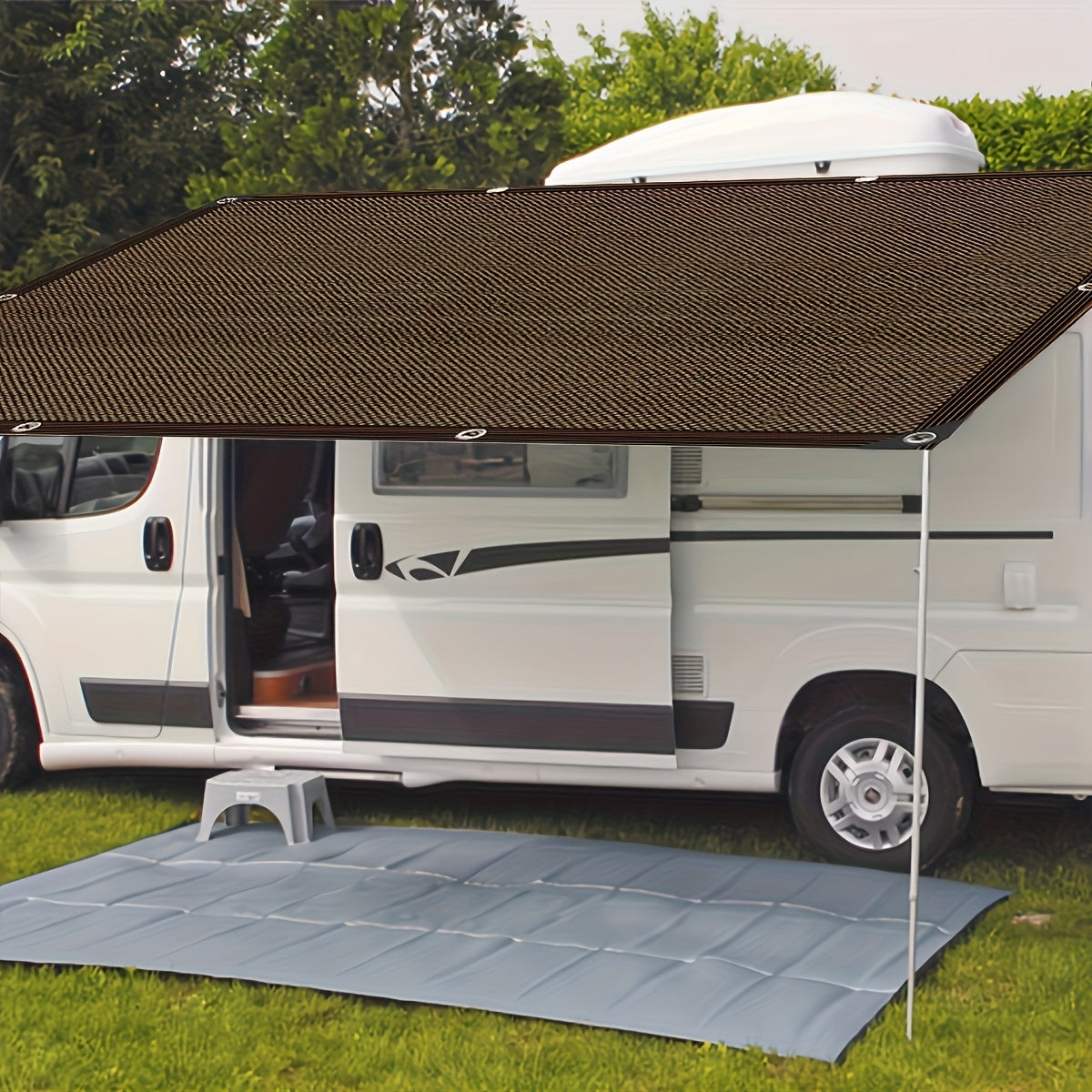 Green Sunshade Cloth for Plants and Outdoor Use Light Blocking Garden Shade Net