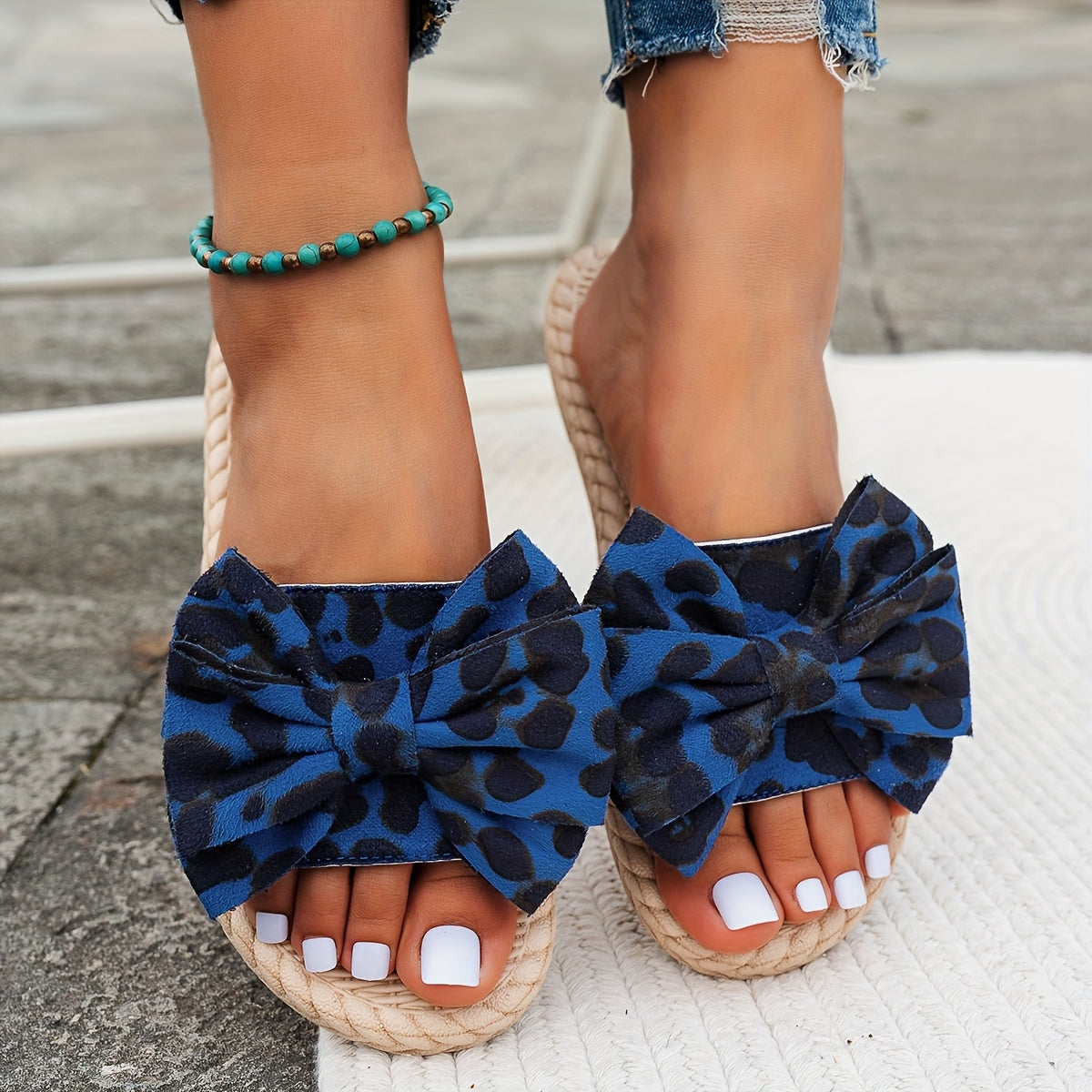 Women's Leopard Print Bow Slide Sandals Open Toe Non-Slip Flat Heel Blue Black