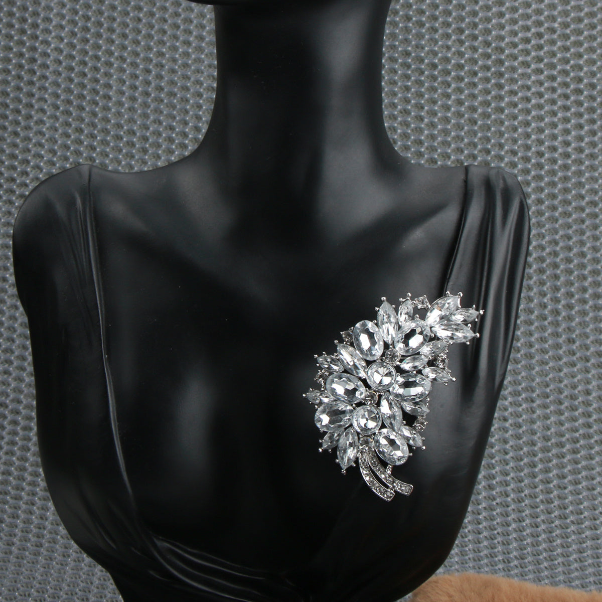 Women’s Rhinestone Enamel Brooch Irregular Shape Cartoon Cuteness Fashion Lapel Pin