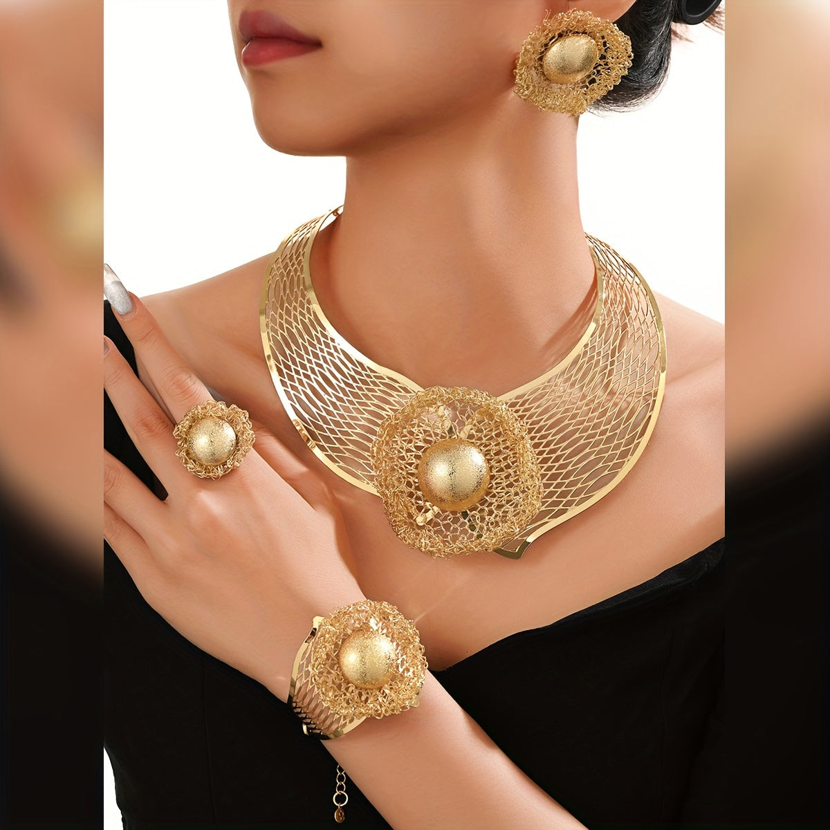 Vintage Floral Jewelry Set for Women 18K Gold Plated Copper Necklace Earrings Engagement Wedding