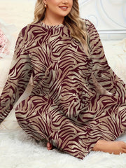 Leopard Print Women's Pajama Set 100% Polyester Knit Long Sleeve Pants Loungewear