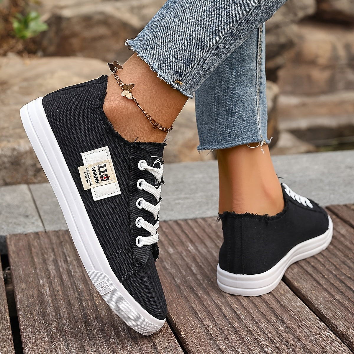 Women's Breathable Casual Sneakers Low Top Lace-Up Fabric Upper PU Sole All-Season Comfort