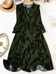 Plus Size V-Neck Dress with Puff Sleeves Pleated Fit and Flare All-Season