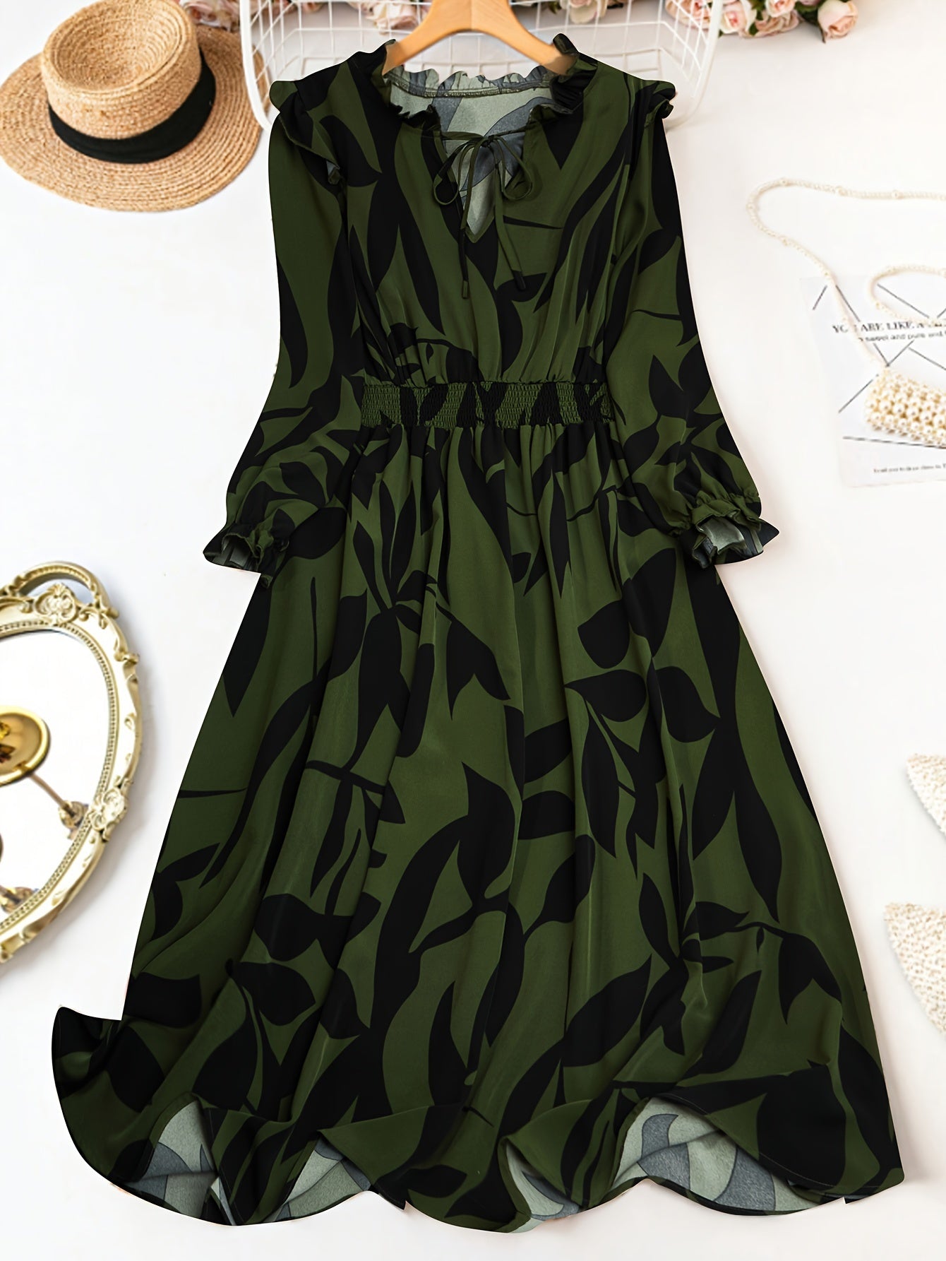 Plus Size V-Neck Dress with Puff Sleeves Pleated Fit and Flare All-Season