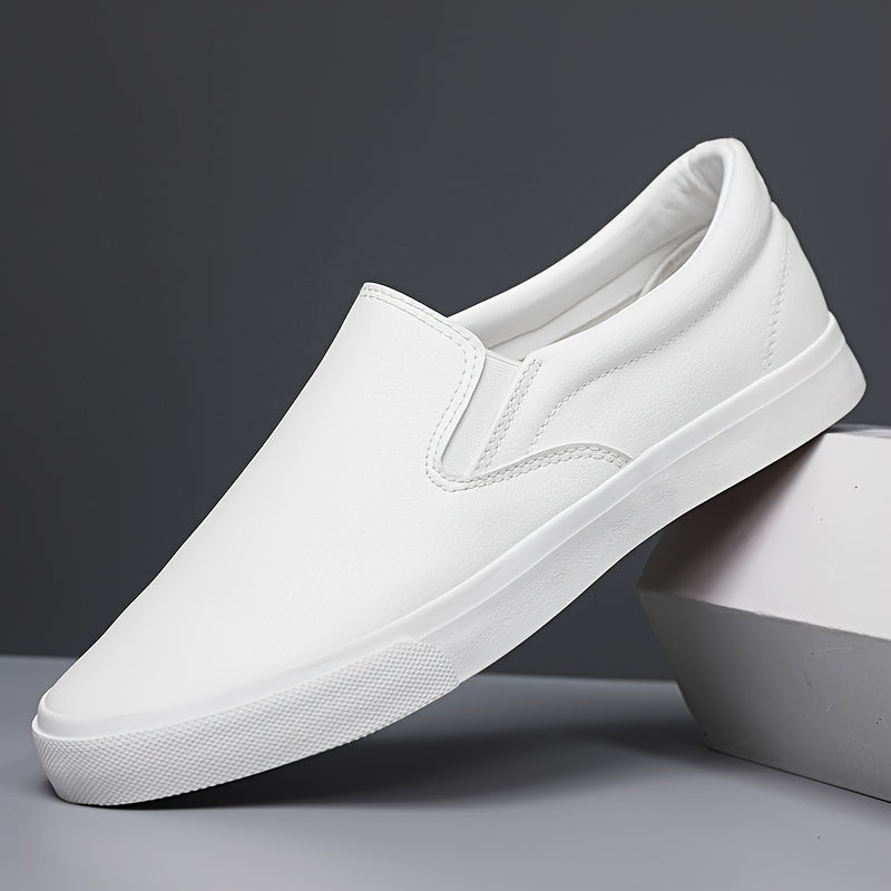 Men's Slip-On Skateboard Shoes Casual Outdoor Non-Slip Solid Color Plus Size