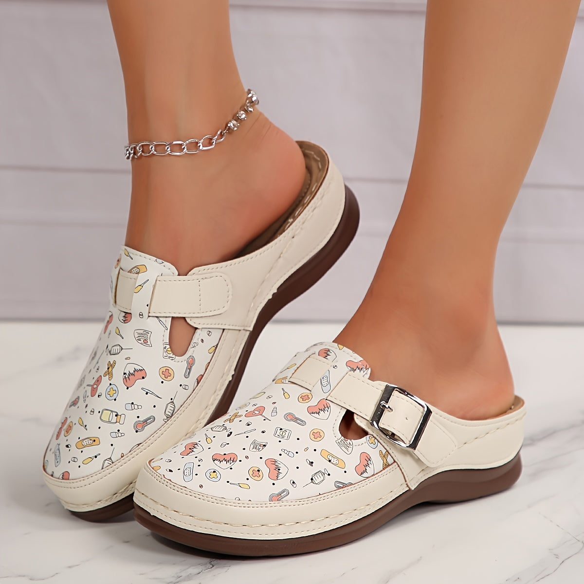 Zapatillas de enfermera para mujer, ligeras, planas, de punta sencilla, para todas las estaciones, materiales sintéticos