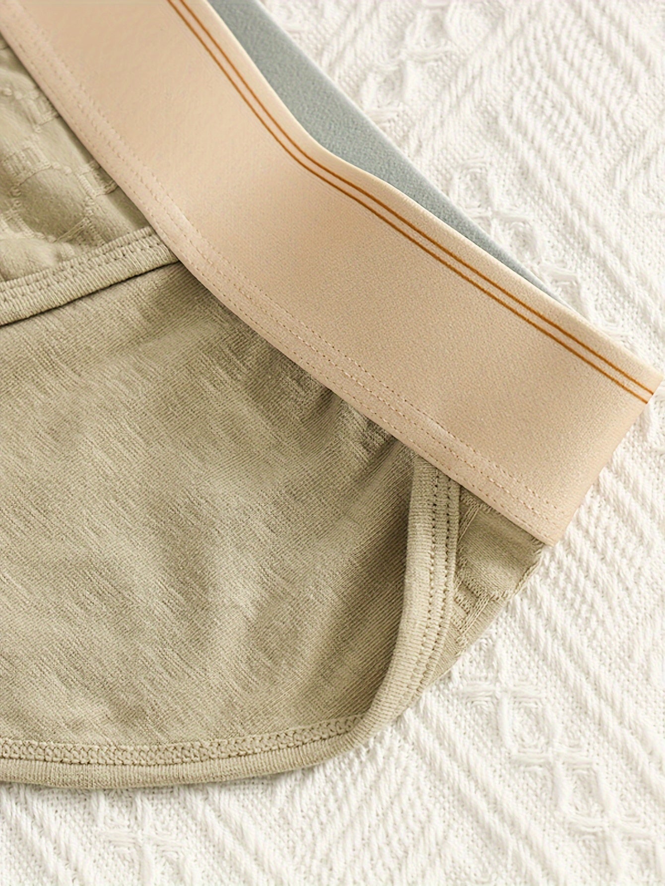 3 ta erkaklar uchun hashamatli paxta ichki kiyim, yuqori oyoq va cho'ziluvchan, qulay dizayn, sport va kundalik kiyim uchun mos.