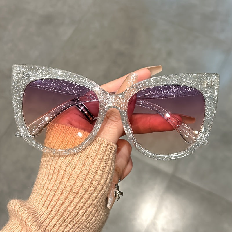 Women’s Leopard Pattern Gradient Lens Sun Shades Large Cat Eye Frame for Beach and Vacation