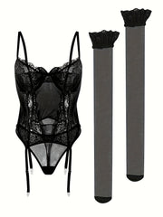 Binafsha ipli ichki kiyim to'plami: gullar bilan bezatilgan shaffof to'rli yuqori bel pantyhoselarni o'z ichiga oladi. Bayramga tayyor, jozibali ichki kiyim, katta o'lchamlarda.