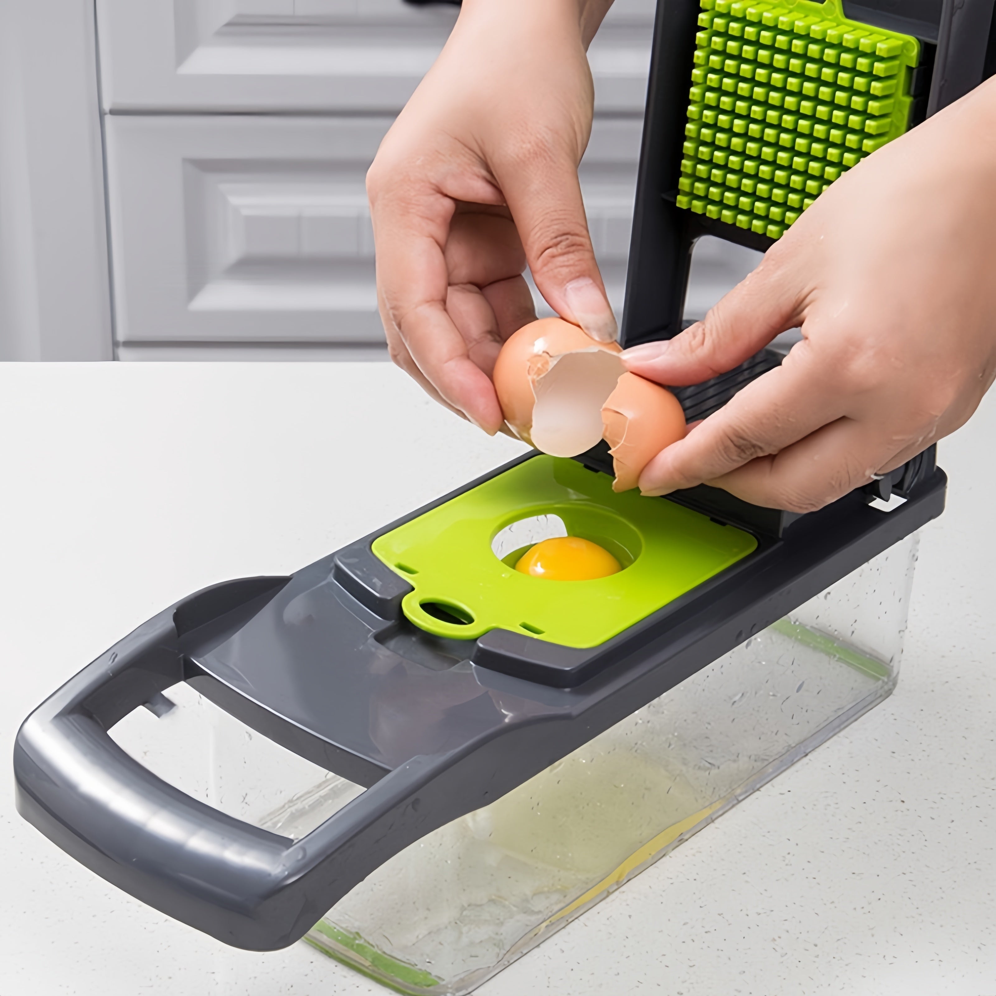 Set of 16 Multi-Functional Vegetable Slicers with Interchangeable Blades