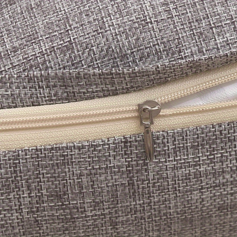 Подушка с однотонным минималистичным дизайном (вкладыш не включен)