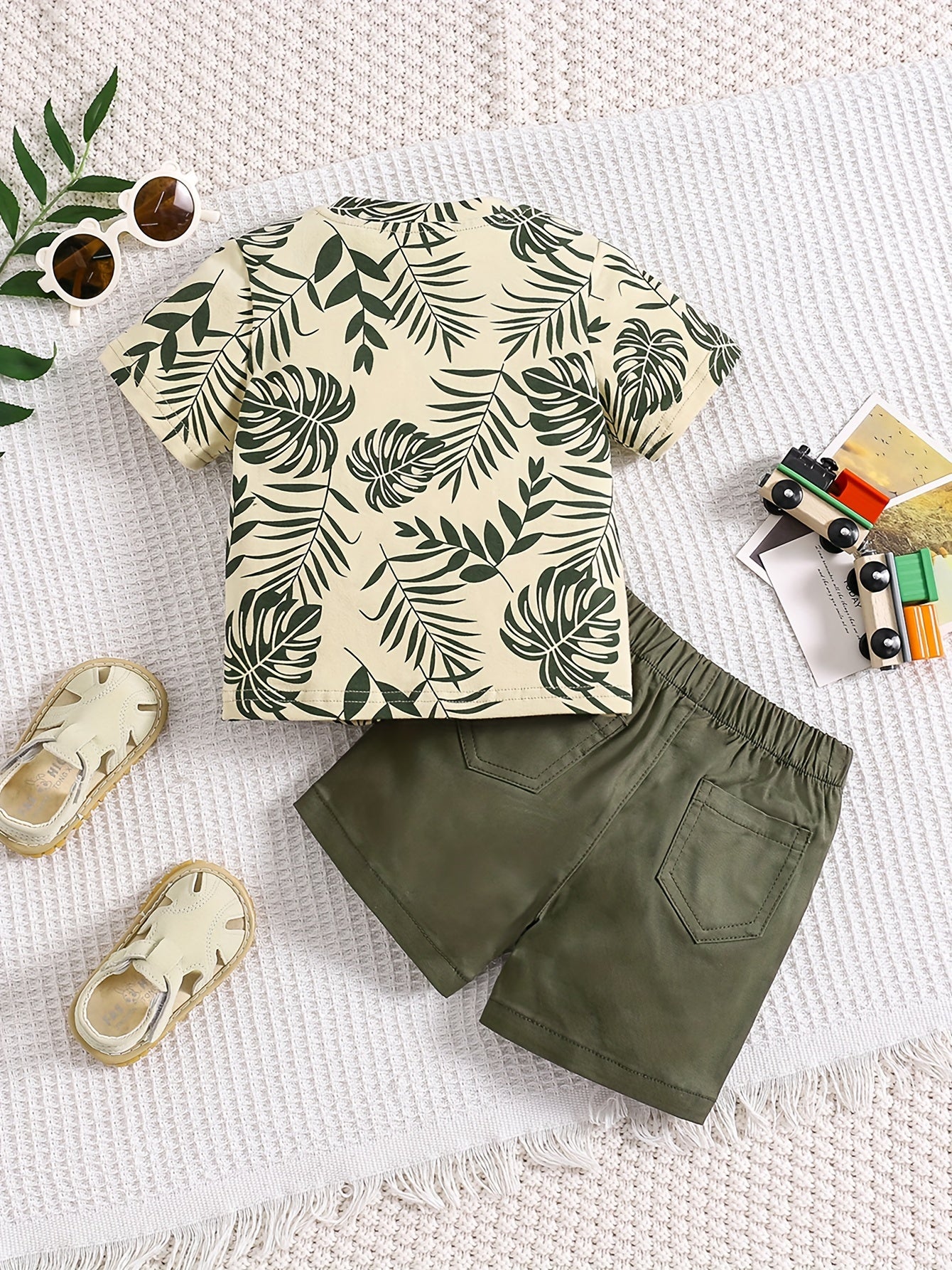 Boys' Cotton Leaf Print Casual Outfit Short Sleeve Tee & Drawstring Shorts Spring Summer