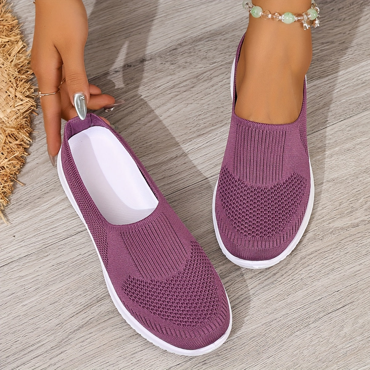 Women Slip-On Walking Sneakers Soft Sole Non-Slip Black Casual Shoes